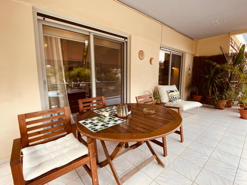 Athens Riviera Garden Views Apartment