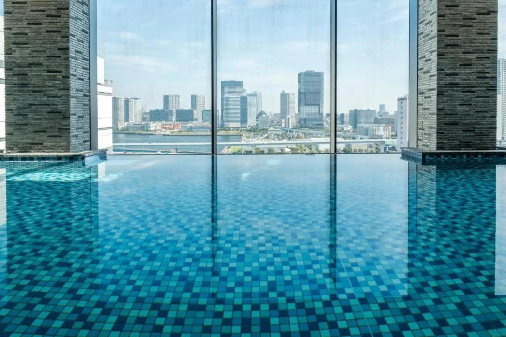 Отель La Vista Tokyo Bay