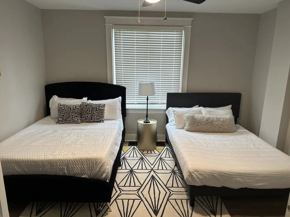 Luxe Spot Suites