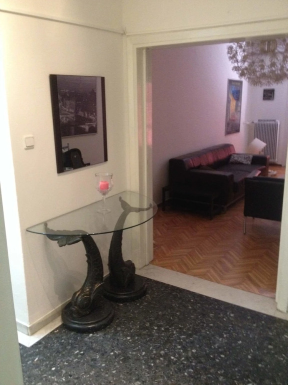 Apartment On Stefanou Tatti 1