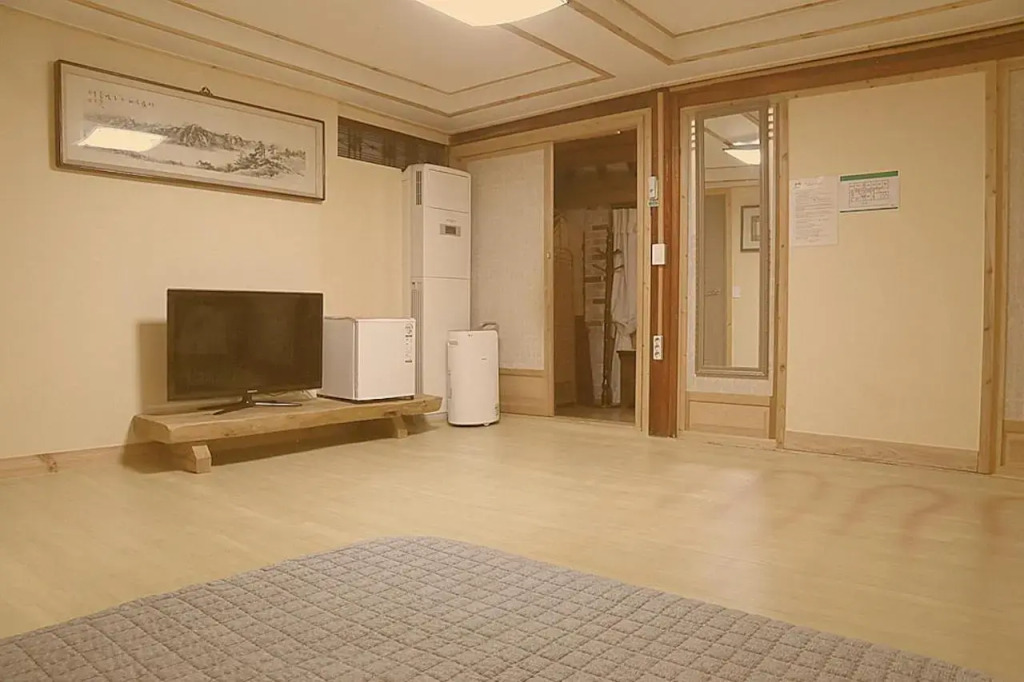 Hanok Story Guesthouse