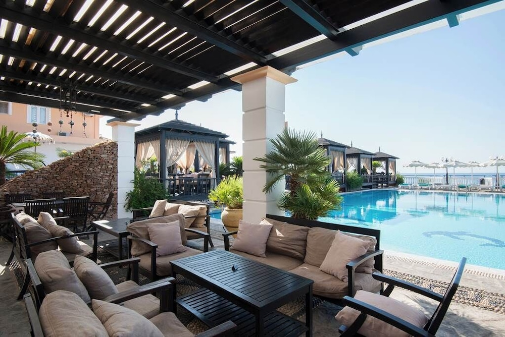 Coralli Beachfront