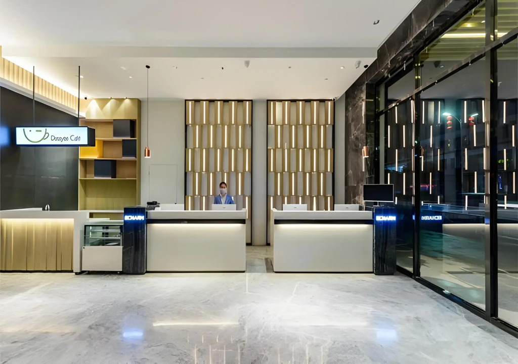 Echarm Hotel Guigang West Coach Station