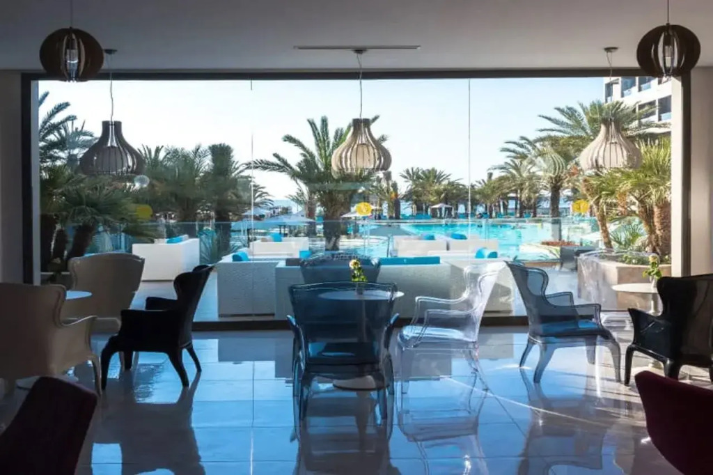 Rosa Beach Hotel	