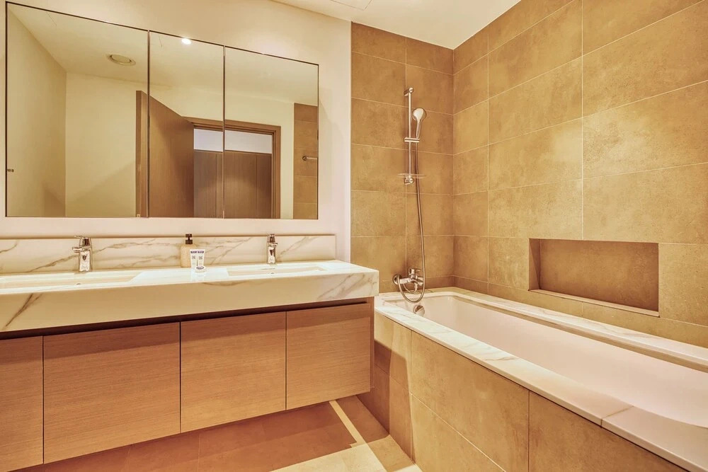 PVH - Serene Central 2BR - Creek Horizon
