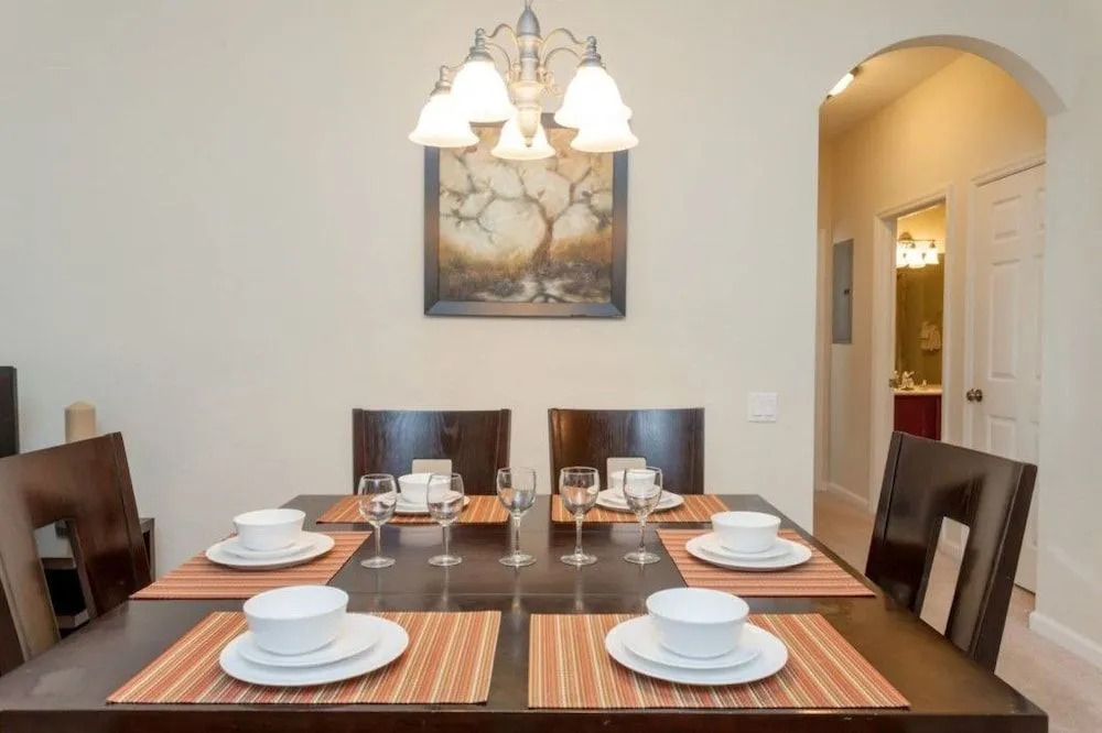 4102 Breakview Dr 309 3 Br condo by RedAwning