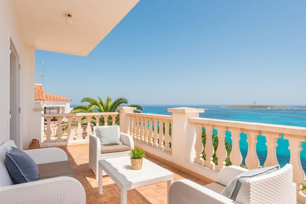 Villa Torre Vea by 3VILLAS