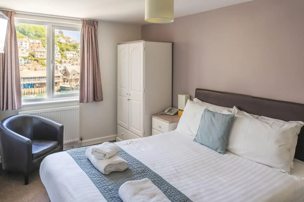 Portbyhan Hotel