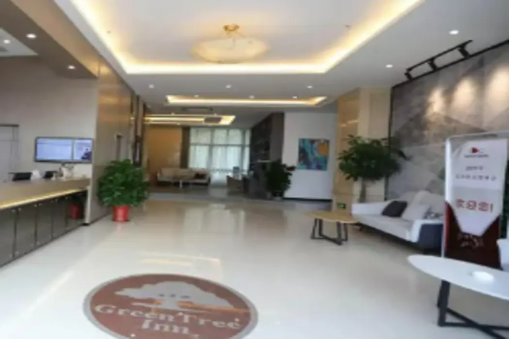 GYA Yangzhou Slank West Lake Wuting Dragon Toy City
