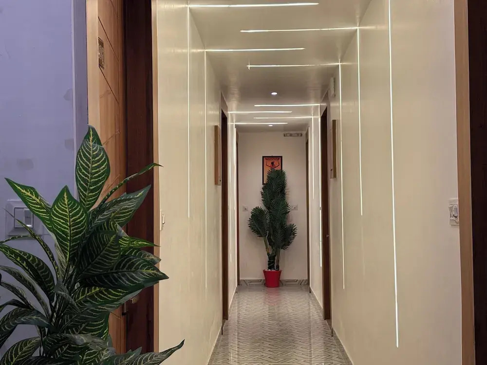 Check Inn Homes, Rishikesh Tapovan