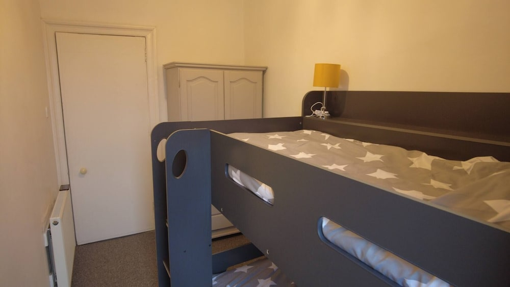 3 Bedrooms Apartment Self Check In Free Parking