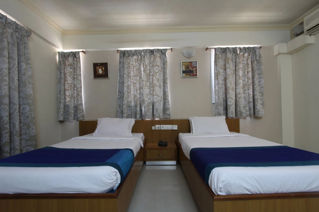 Aayush Corporate Stays by OYO Rooms