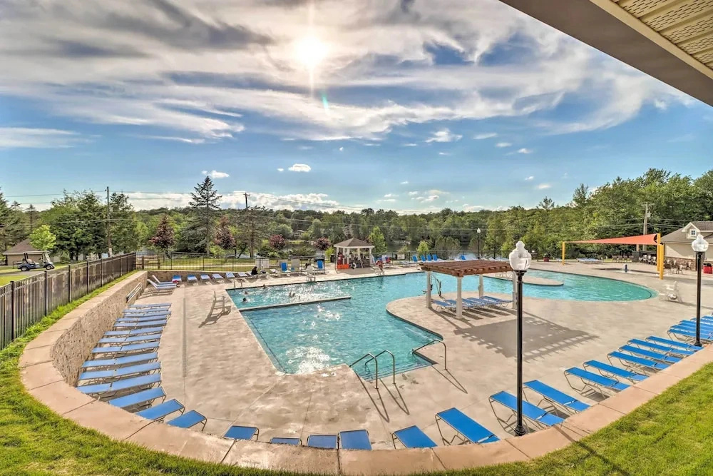 Lake Access & Game Room! Poconos Resort Getaway