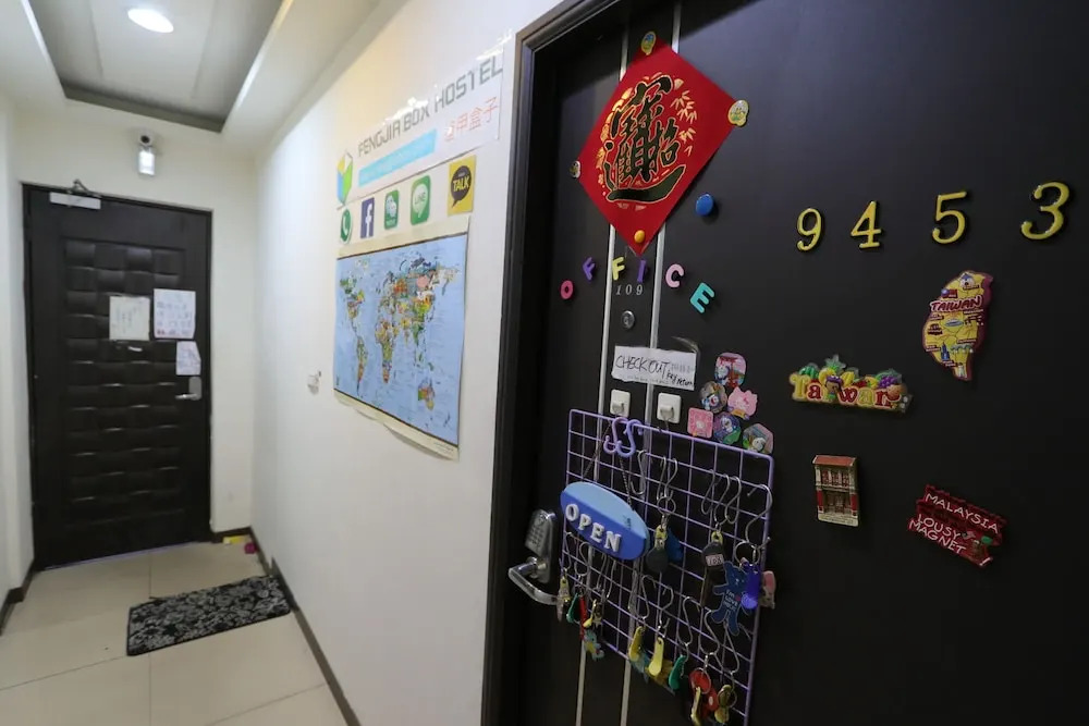 Fengjia Hello Hostel