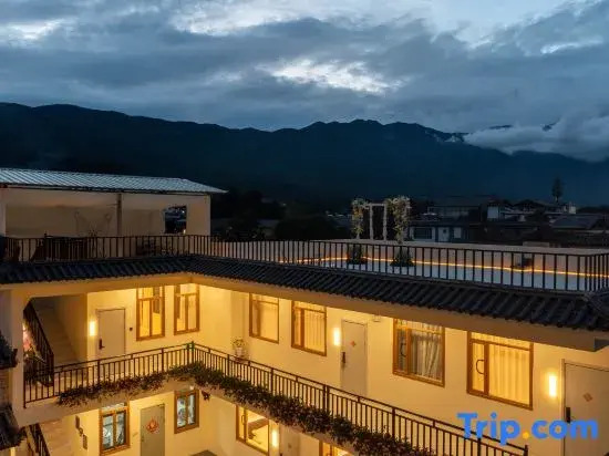Xiaoshan Yue Homestay (Baisha Ancient Town)