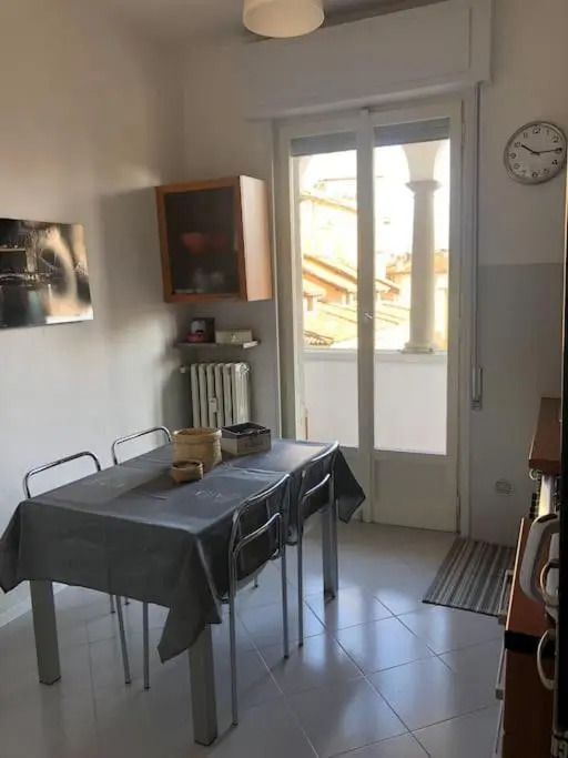 Hollys House apartment