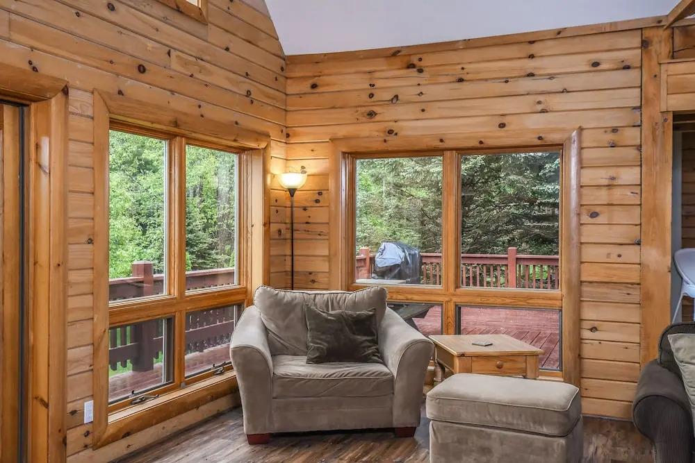 McKenzies Mountain 7 Bedroom House