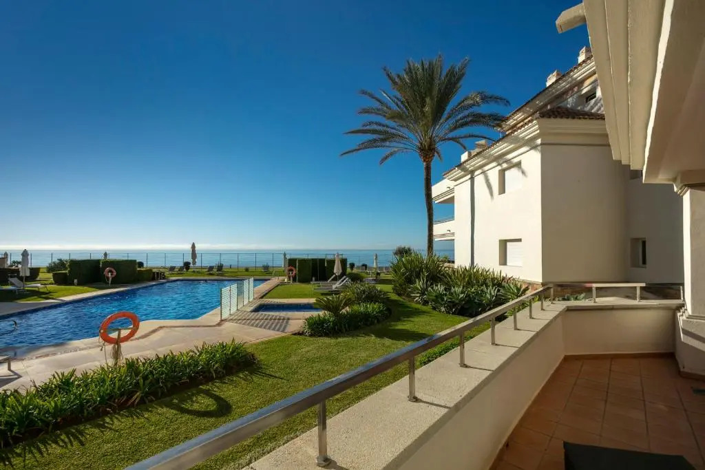Apt 311 Heaven Beach Apartments, Guadalmansa Playa