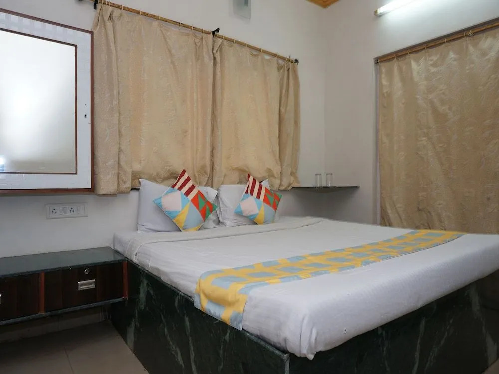 OYO 19669 Home Exotic Farmstay Near Lonavala Lake
