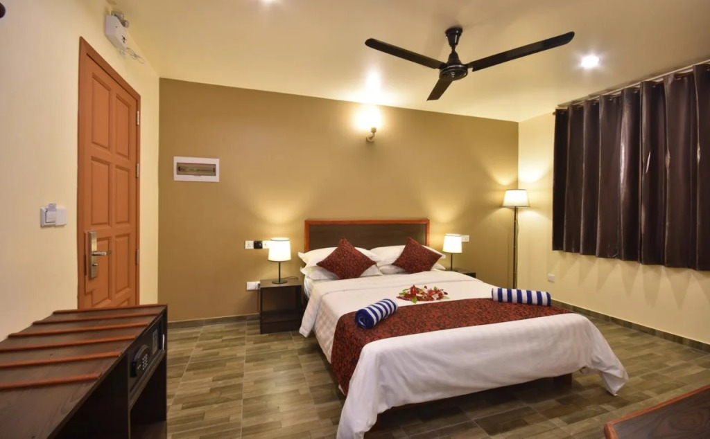 Paguro Beach Inn