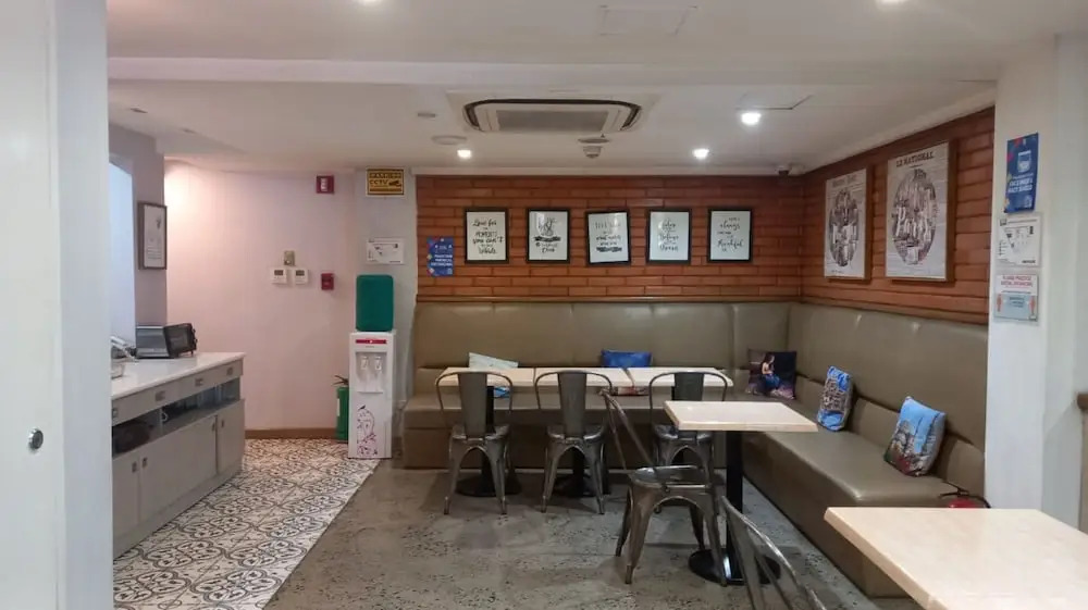1010 Hotel