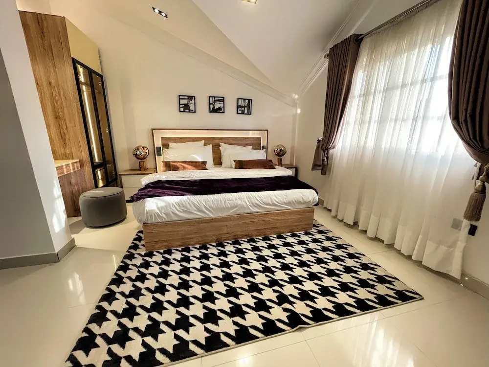 The Addison Hotels and Apartments