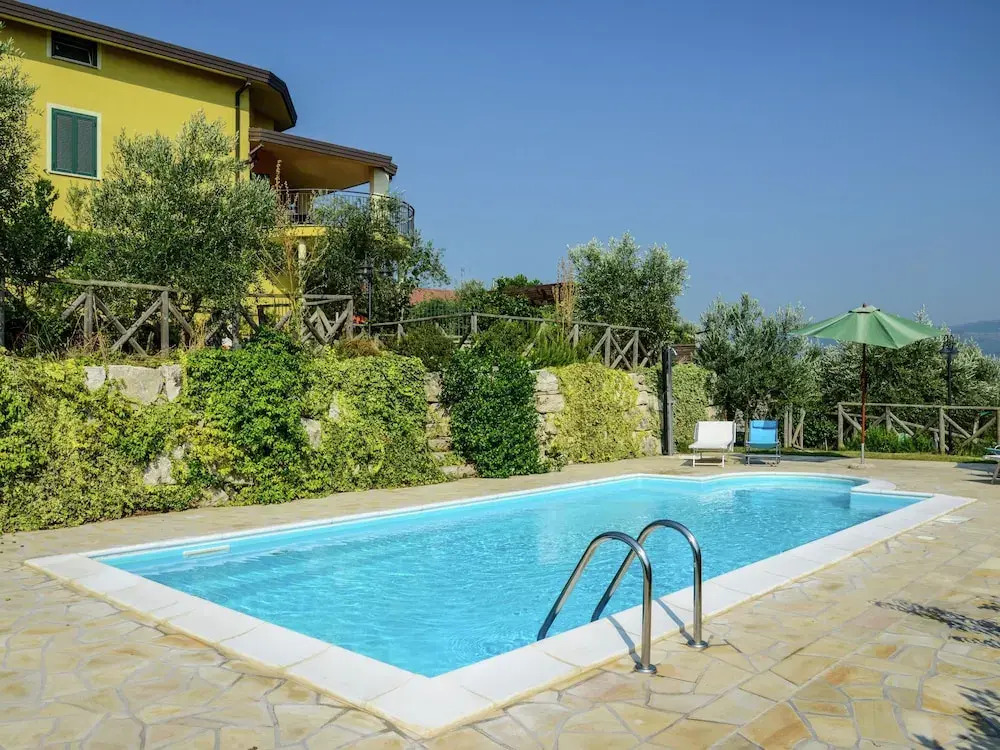 Comfortable Holiday Home in Torrecuso Italy With Pool