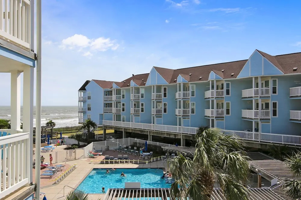 Seascape 2205 1 Bedroom Condo by RedAwning