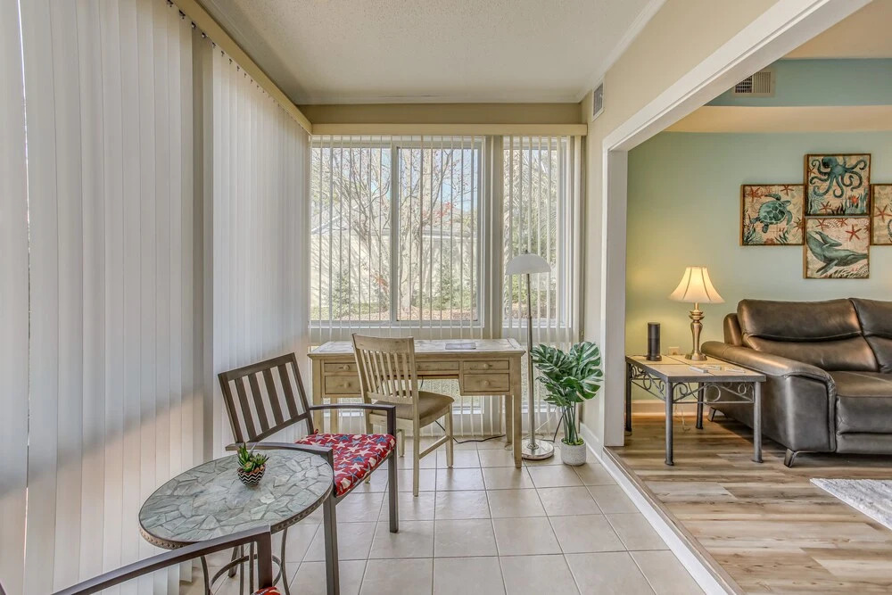 1 Mi to Ocean: North Myrtle Beach Townhome