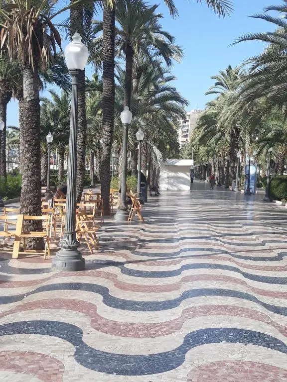 Hostal Alegria Alicante