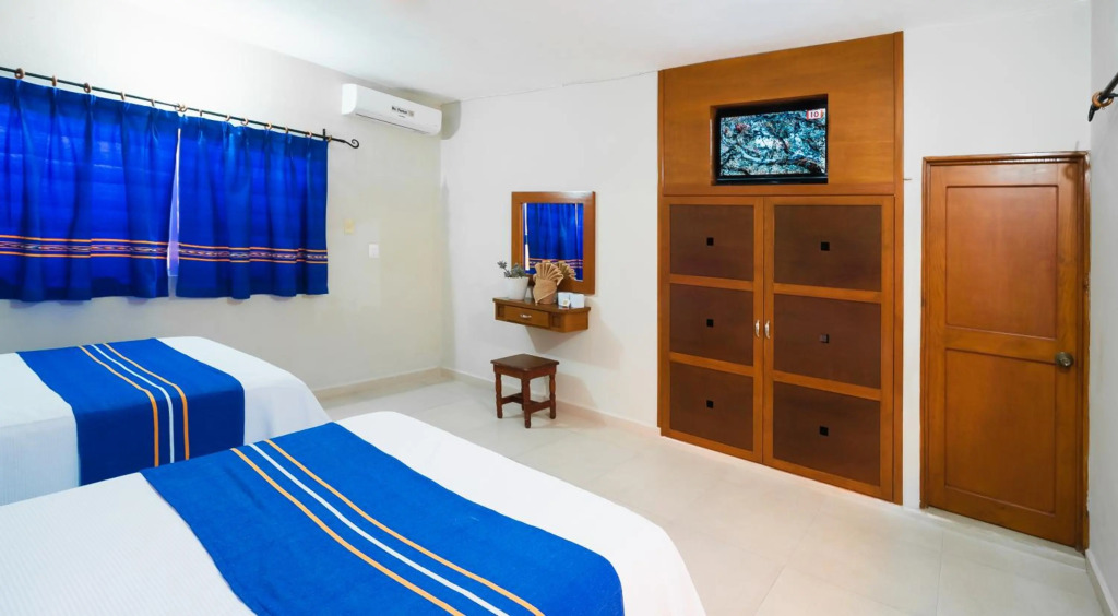 Hotel Yumkiin - Cerca Del Ferry y Terminal ADO