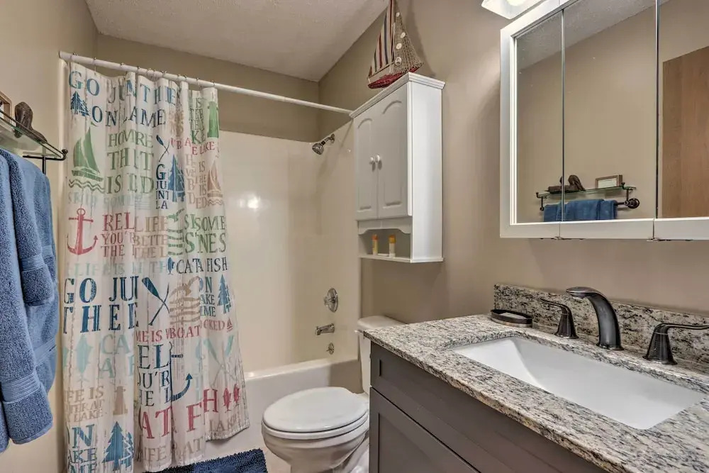 Lake of the Ozarks Views: Osage Beach Condo!