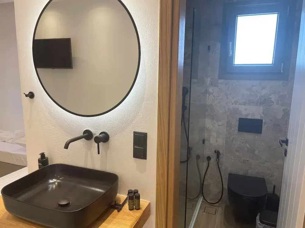 Latramys Suites