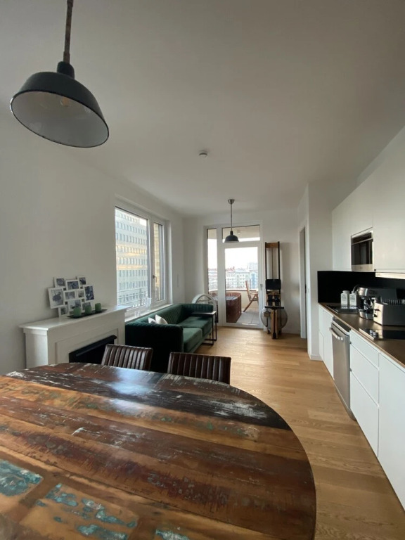 Business/holiday Apartment With Whirlpool