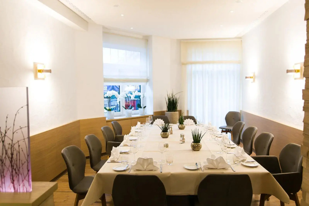 Hotel & Restaurant Goldener Pflug