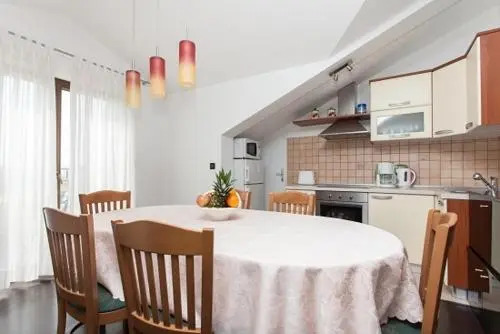 Apartments Slavica 562