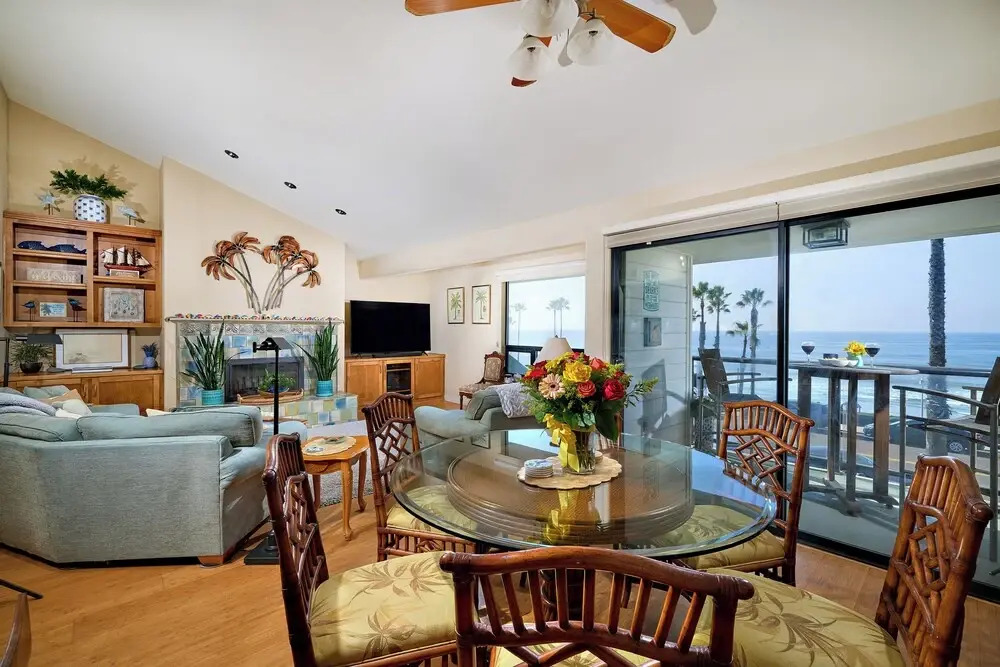 152-4 Coastal Luxury With Panoramic Ocean View