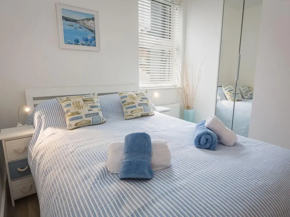 The Apartment, Newcomen Road