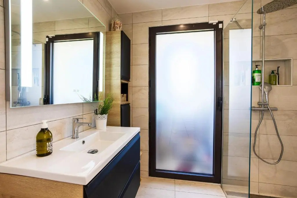 Villa Les Sources VI4245 By Riviera Holiday Homes