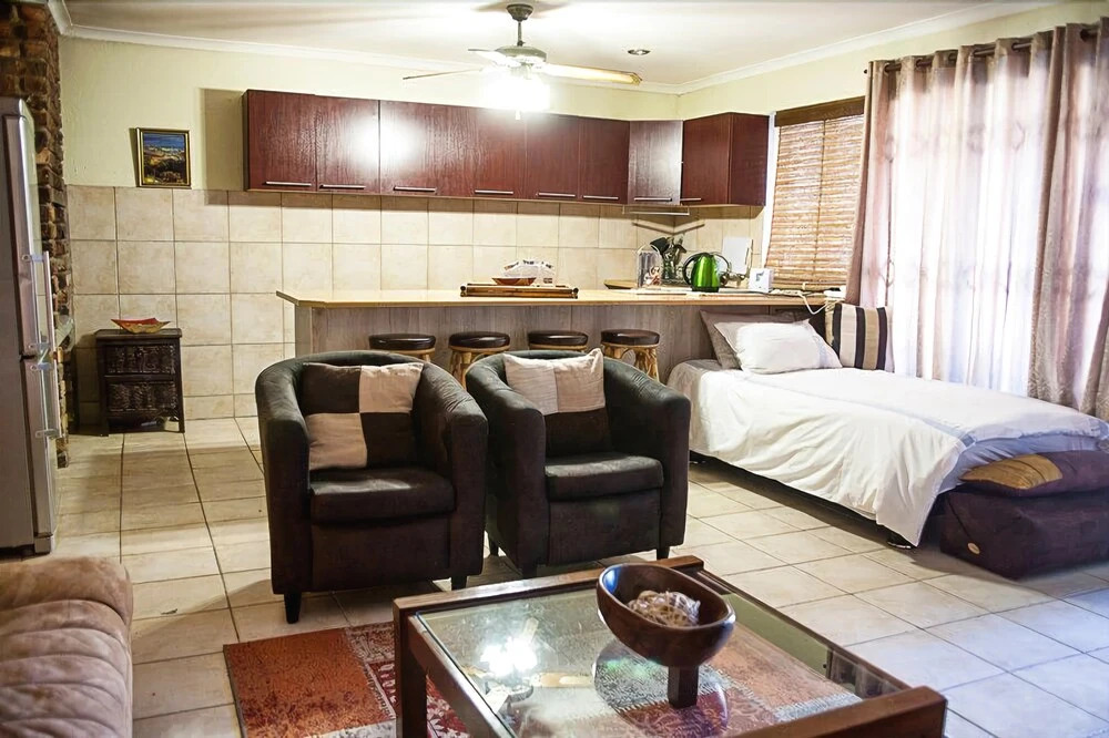 Pelican Place Guest Cottages