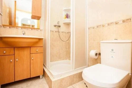 LCs Guesthouse