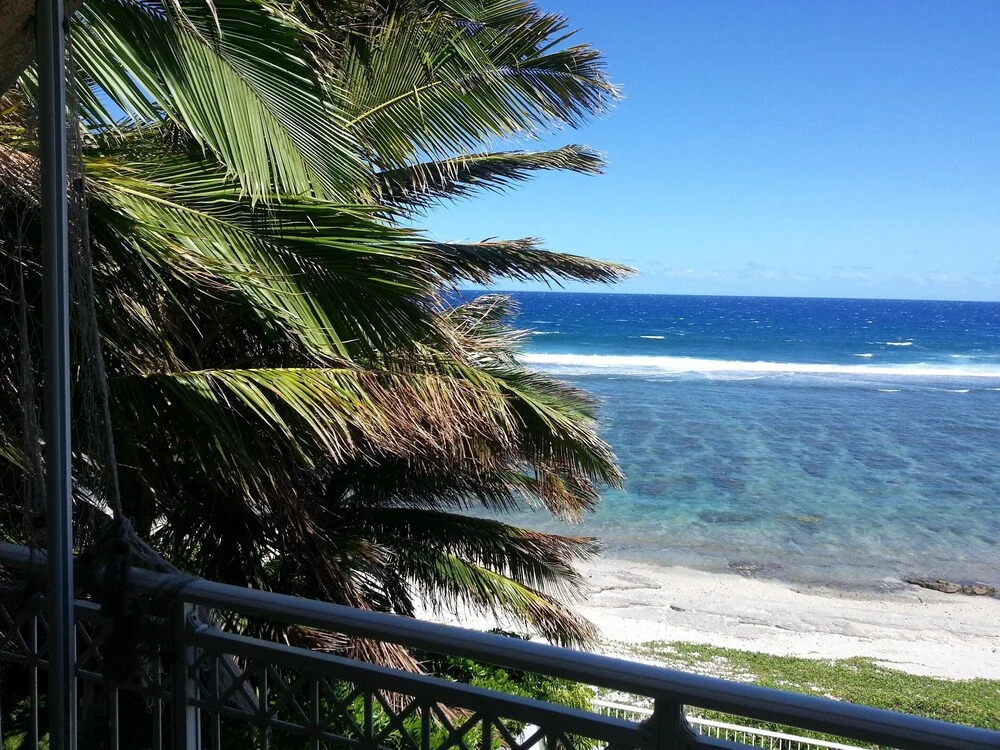 Apartment with One Bedroom in Les Trois Bassins, with Wonderful Sea View, Furnished Balcony And Wifi