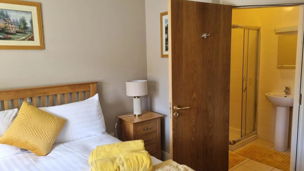 2 Bedroomed Ground Floor Apartment