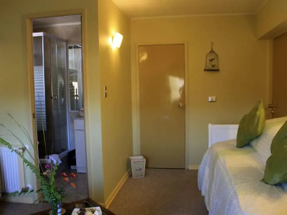 Villa Baviera, Hotel Baviera Chile