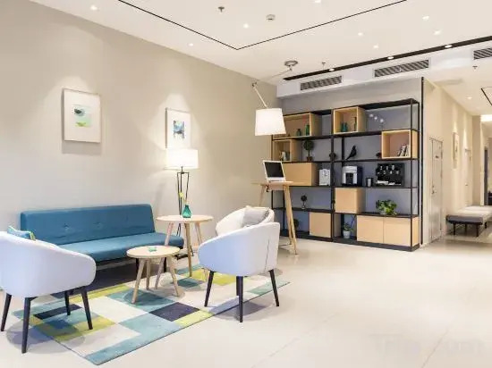 Homeinn Selected Hotel (Harbin Jiangbei University Poseidon Water World)