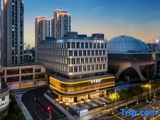 JI Hotel (Shanghai Fengxian Yuandong Lu Road)