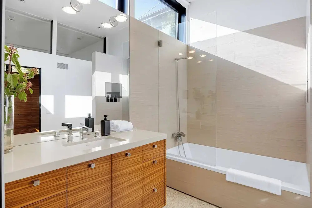 Kings Road West Hollywood Luxury Pool, Views, Firepit, Modern Design