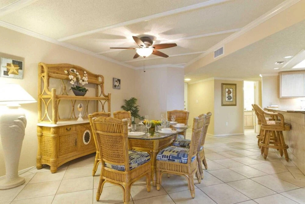 Saida IV Condominium 803