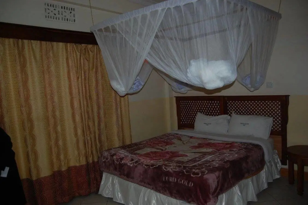 Meru House Inn