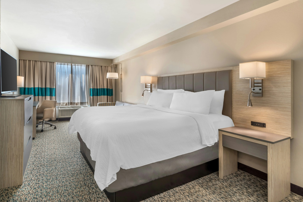 Holiday Inn Knoxville N - Merchant Drive by IHG